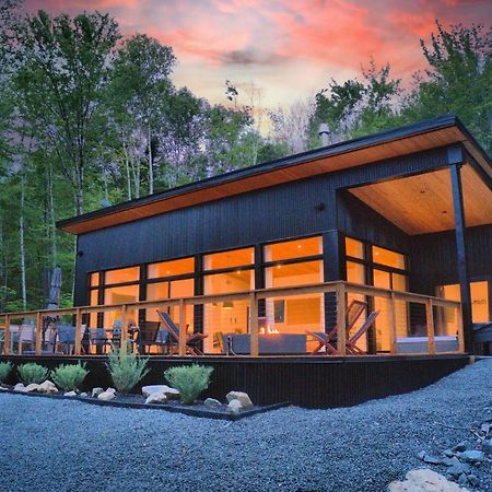 Kallm-Mont-Tremblant Chalet With Hot Tub, Pond & Beach On Private 7Acre Estate Lac-Superieur Buitenkant foto