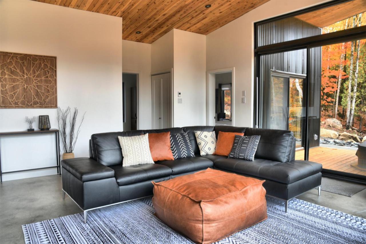 Kallm-Mont-Tremblant Chalet With Hot Tub, Pond & Beach On Private 7Acre Estate Lac-Superieur Buitenkant foto