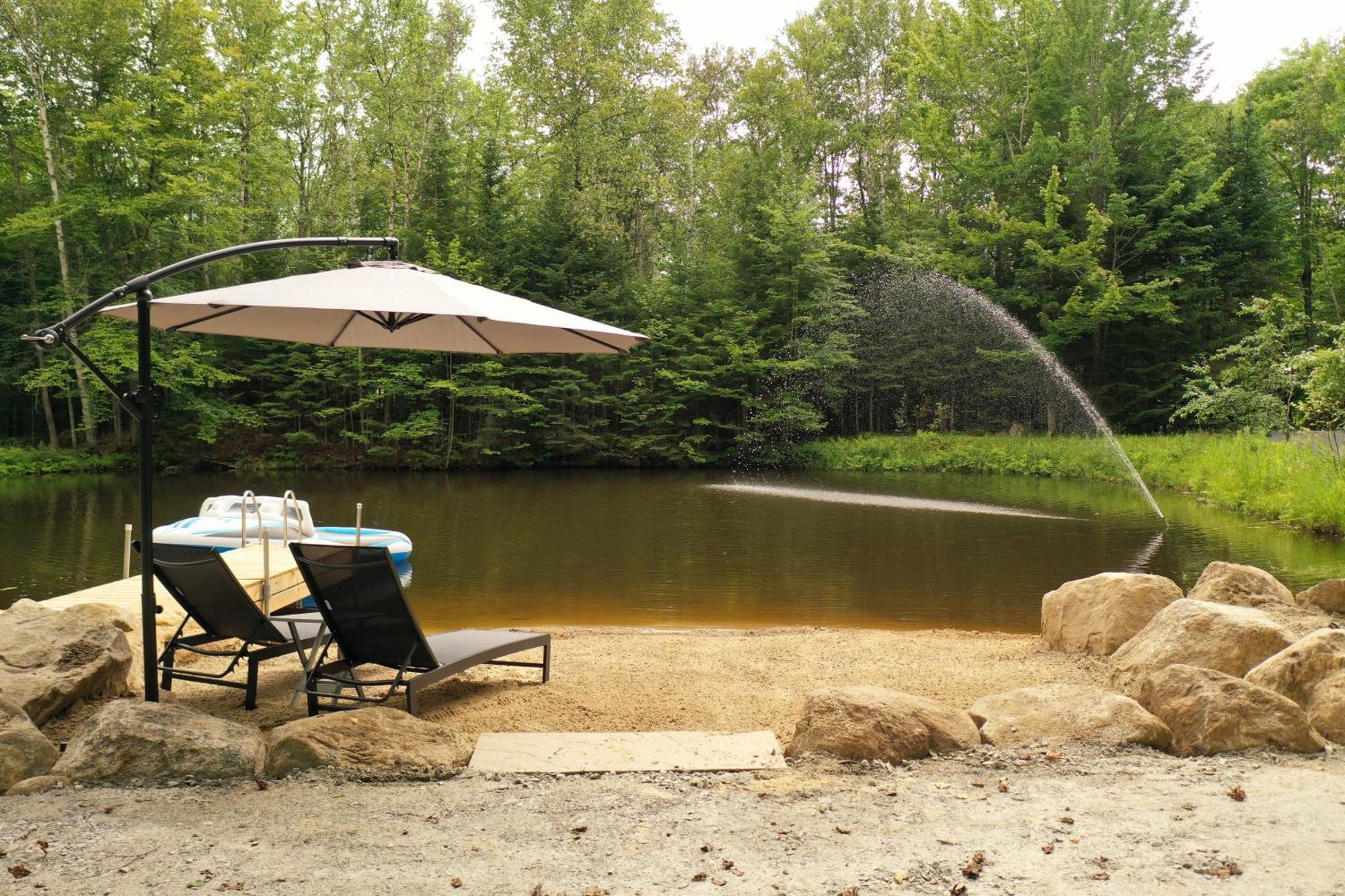 Kallm-Mont-Tremblant Chalet With Hot Tub, Pond & Beach On Private 7Acre Estate Lac-Superieur Buitenkant foto